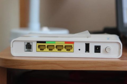 router-zadnyaya-panel-480x320.jpg