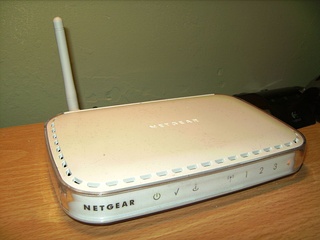 320px-Netgear-DG834G-Router.jpg