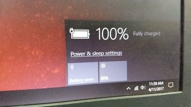 2-cool-apps-to-show-remaining-battery-percentage-on-the-windows-10-taskbar_19.jpg
